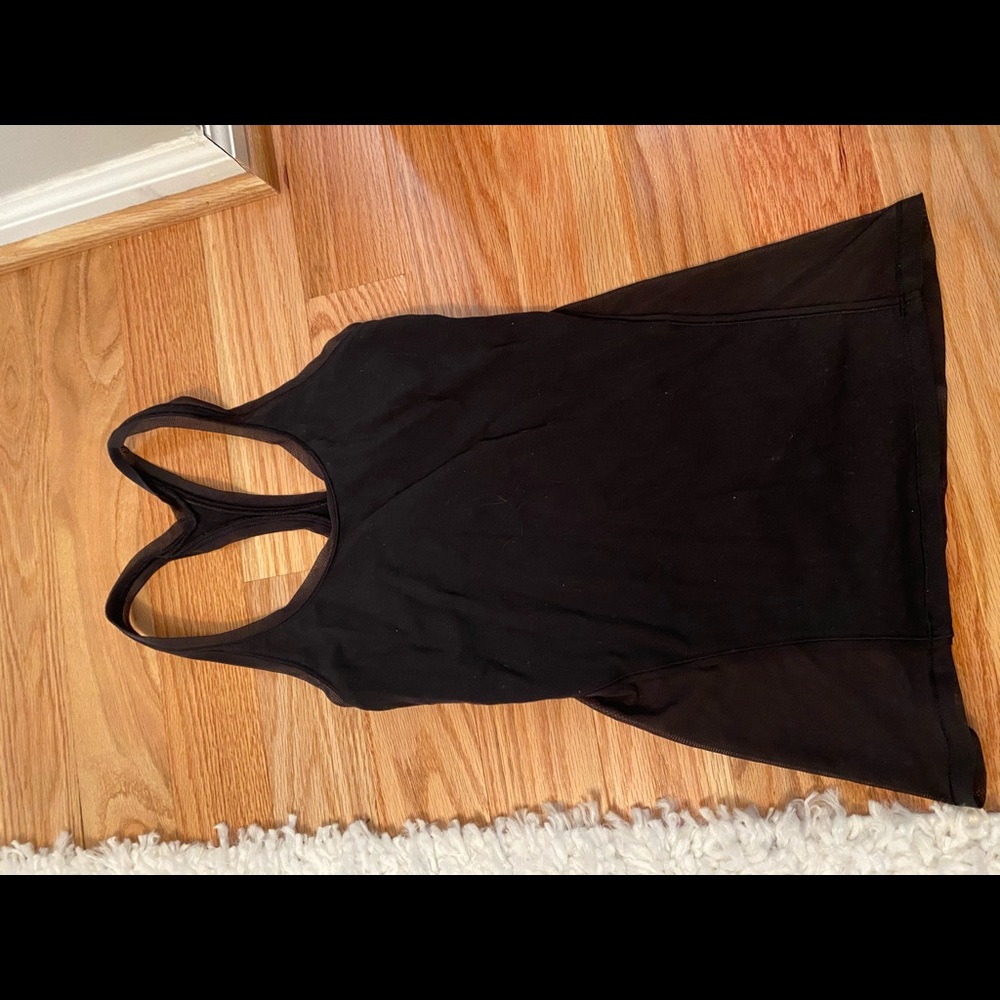 Lululemon tank